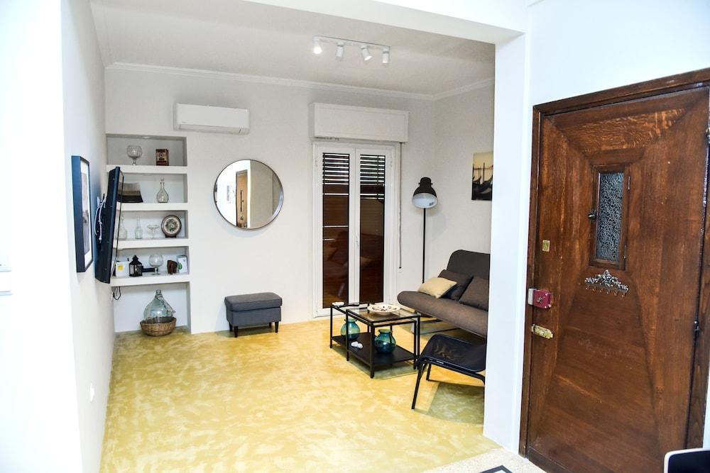 Central Apartment At Echarxia 2 Beds For 5 Pers By Mps Athens Exterior photo
